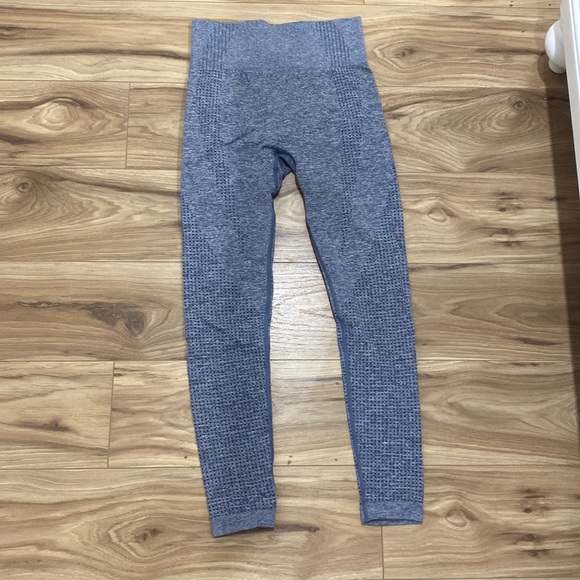 Pants - grey leggings size small